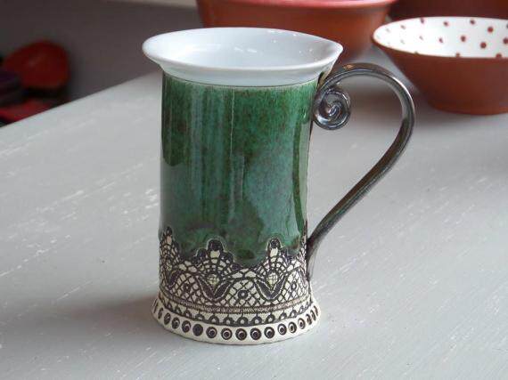 Ceramic㊣保加利亚代购 手作特别复古绿色调陶瓷雕刻手柄上釉茶杯