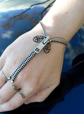 美国代购Moth◇手作蒸汽朋克复古飞蛾翅膀拉链手拉花连指银色手链