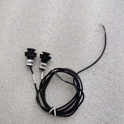 议价BANNER邦纳 SB12TANR光电传感器，成色如图，