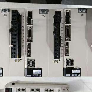 SGDV 安川1.5KW直线伺服 120A15AY819AA