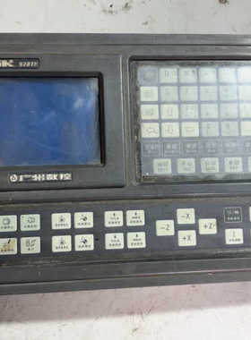 议价广数GSK928TE数控系统，成色如图，功能正常，拆机设备。