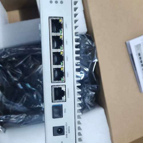 议价烽火AN5121 GPON 4口千兆ONU，全新未使用，铝壳