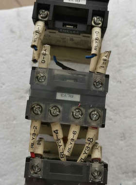 议价大功率继电器G7L-2A-B 24VDC，原装带原装底