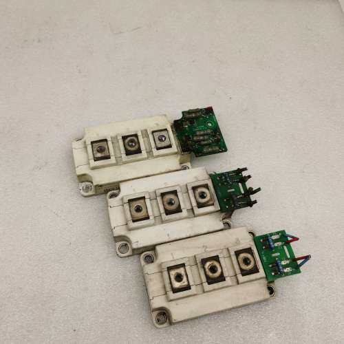 议价原字 英飞凌优派克 FF300R12KT3模块IGBT实物拍