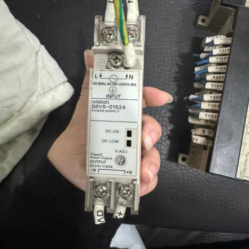 议价开关电源 S8VS-01524,二手拆机,成色如图,邮