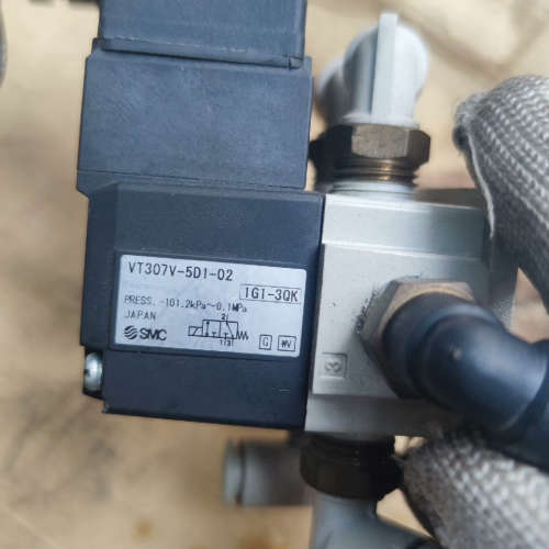 议价SMC真空电磁阀:VT307V-5D1-02需要的私聊我