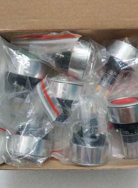 议价P16LMU3原装DECA进联内镶嵌式按钮开关，没用过的7个