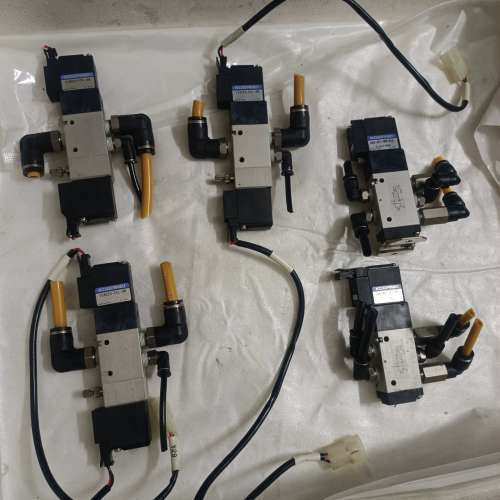 议价KOGANEI小金井电磁阀，型号V182E2-PSL-2