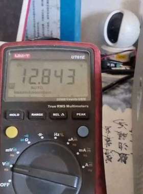 议价PSS-2005电源，正常使用，成色如图。裸机不带线。20V