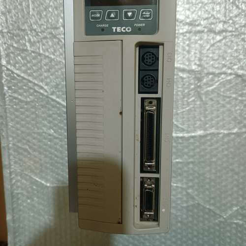 议价TECO东伺服驱动器JSDA-30A ，功能正常成色如图，