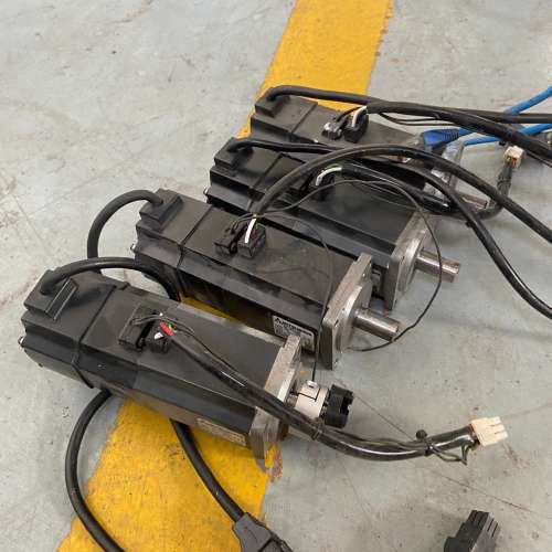 议价三菱伺服电机HC-MFS43B 400W现货测试好保证质量成