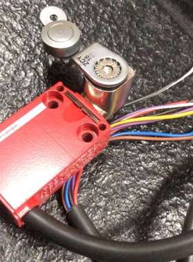 议价闲置安全开关 XCSM4116L1 ，1个