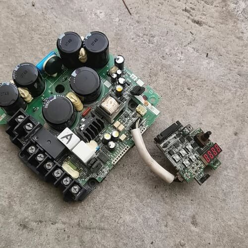 议价变频器，型号FR-E740-2.2k，电源驱动板带主板，