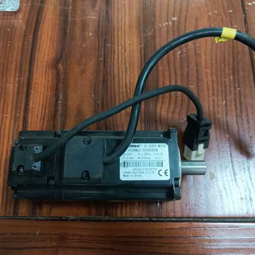 议价东菱伺服电机60DNMA2-0D40DKAM，功能完好，成色