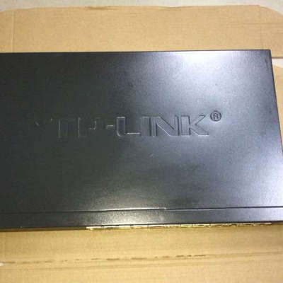 议价TL-SG2024D全千兆云管理交换机 功能全好成色整体不错