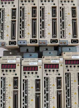议价拆机安川SGDM-01ADA-RY5。100W的。成色还行。
