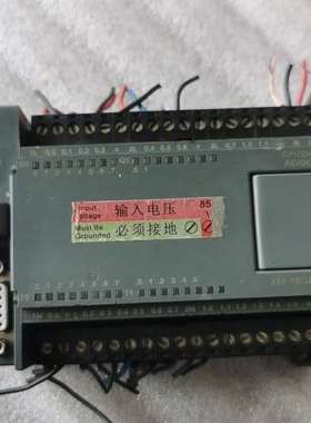 议价PLCS7-200，功能正常。适合初学者练手