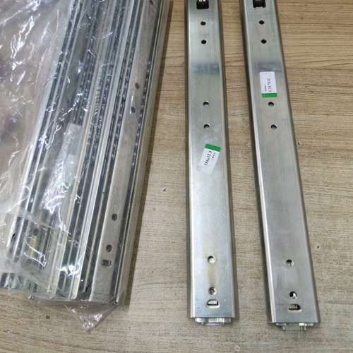 议价全新Accuride 三段式滑轨