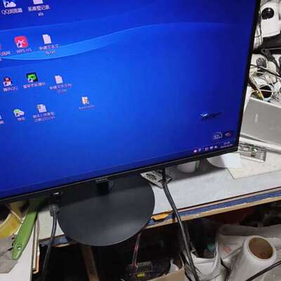 议价SANC显示器 27寸。型号2735，成色如图，插孔见图，实