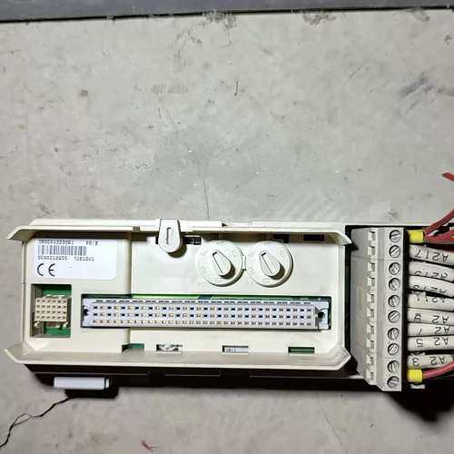议价3BSE013230R1 ABB底座 二手正品