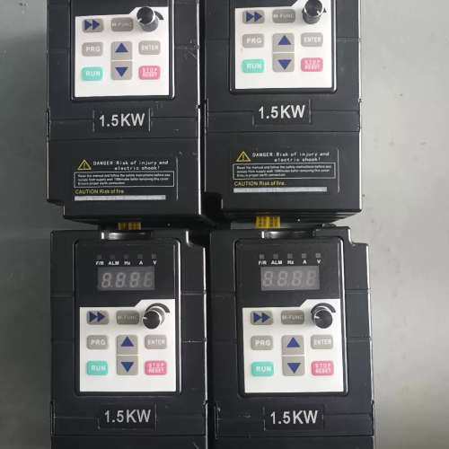 议价珈玛变频器，型号JM3800-2S0015B，功率1.5KW