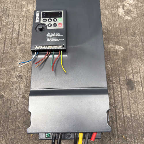议价拆机众辰变频器 NZ200T-22GY-4，380v  22