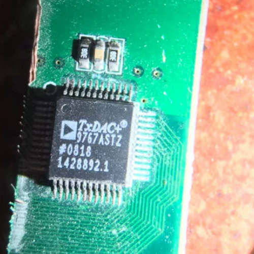 议价AD9767ASTZ原装拆机DAC数模转换器拍前请咨询