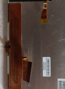 议价友达C070VW06 V0  7寸显示屏，成色如图。拆机的。