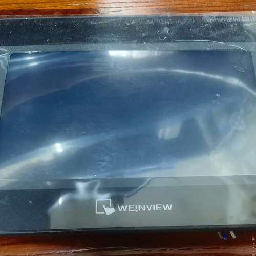 议价二手威纶工控屏  MT6071ip  成色漂亮 功能正常！带