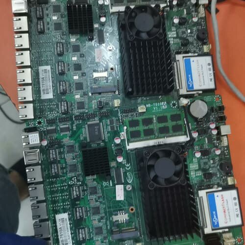 议价6口千兆D525 软路由。工控主板MB-7510，稳定性不