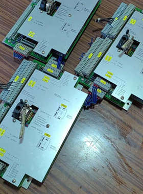 议价克劳斯玛菲注塑机板，SE502，成色新，好，议价出