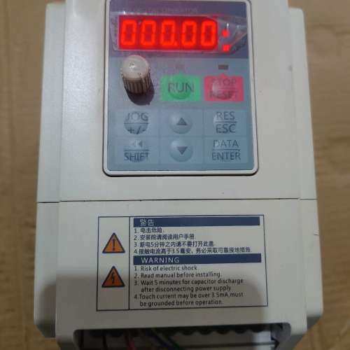 议价正弦变频器EM100－4R0－3B，4KW，功能正常使用，二