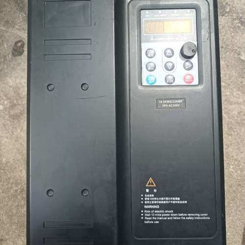 议价变频器18.5kw 双合sh580 功能正常，成色如图，有意