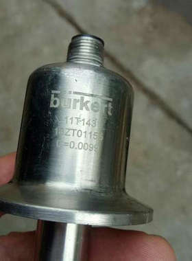 议价宝德8221TM46VAAA出售，图片实物，有轻微划痕，介意