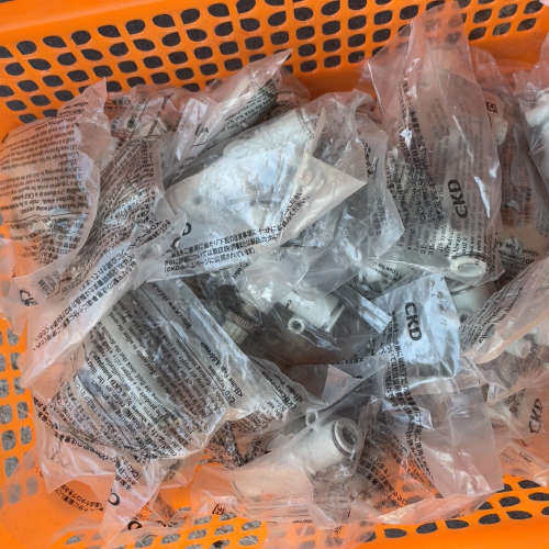 议价全新原装正品CKD调速阀SCL2-N-08-H88，有28个