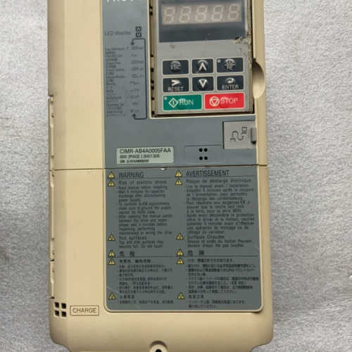 议价安川A1000变频器2.2/1.5KWCIMR-AB4A00