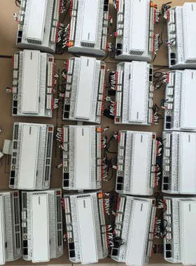 议价楼宇控制器POL638.00二手拆机的，功能好，喜欢