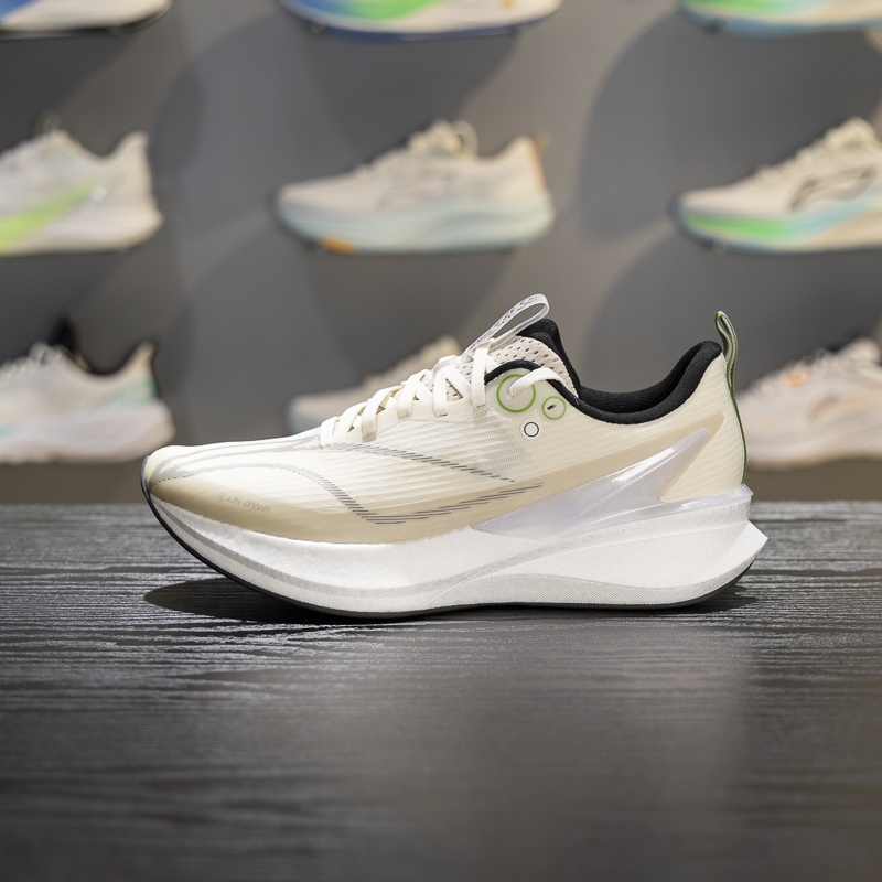 李宁男子竞速训练跑鞋回弹