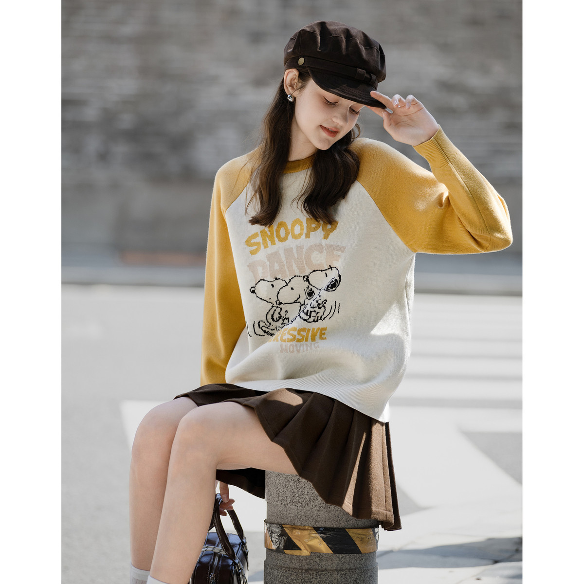 唐狮2026秋冬女史努比插肩袖前胸大图案毛线衫可爱针织女毛衣,女装/女士精品,毛衣,淘宝优惠券,粉丝福利购,淘宝优惠卷