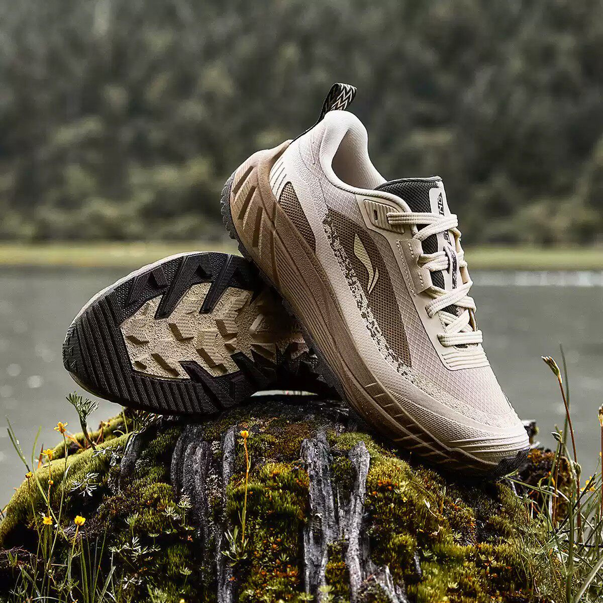 李宁运动鞋男2025新款户外徒步鞋防泼水透气休闲鞋子AHTU007