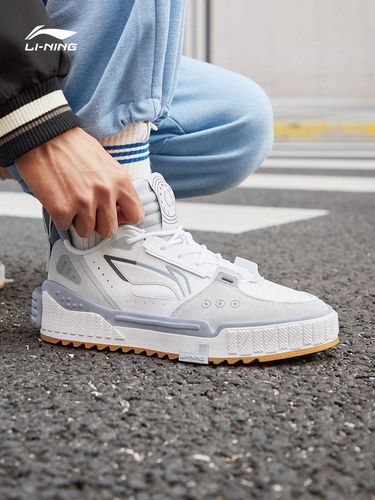 李宁男鞋板鞋小白鞋休闲运动鞋2025春季新款男士白色潮鞋AGCS075