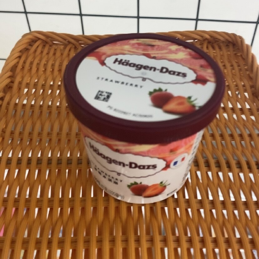 哈根达斯迷你杯小杯香草草莓巧克力抹茶口味冰淇淋100ml/杯