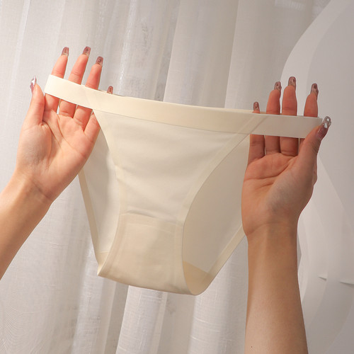 冰丝内裤女低腰半包臀无痕三角夏