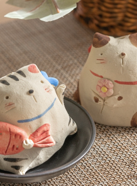 日本制 濑户烧手工陶泥招福鲷鱼花朵猫香插 香炉居家室内线香装饰