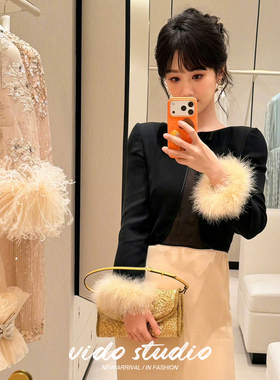 杨紫同款黑色丝绒修身连衣裙女气质高级感名媛收腰包臀裙宴会礼服