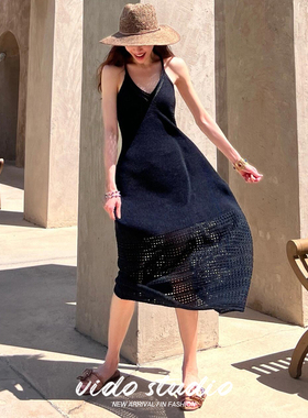 钟楚曦同款黑色镂空v领针织吊带连衣裙25新款女夏度假风背心长裙