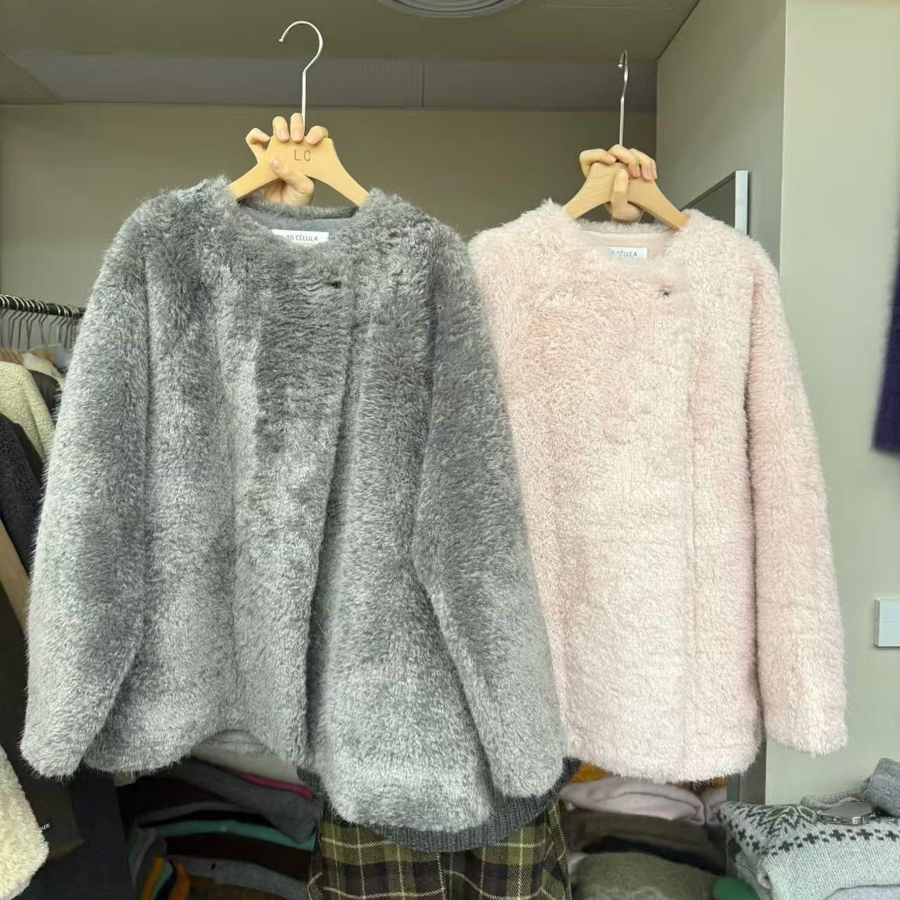 圆领皮毛一体羊羔毛宽松外套女