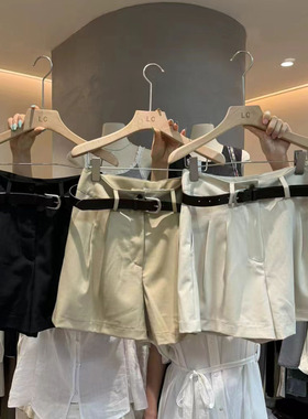 LAS CELULA正品实体店同款黑色高腰配腰带休闲短裤女士百搭热裤潮