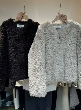 LASCELULA正品实体店同款V领羊羔毛皮毛一体外套女宽松时尚上衣冬