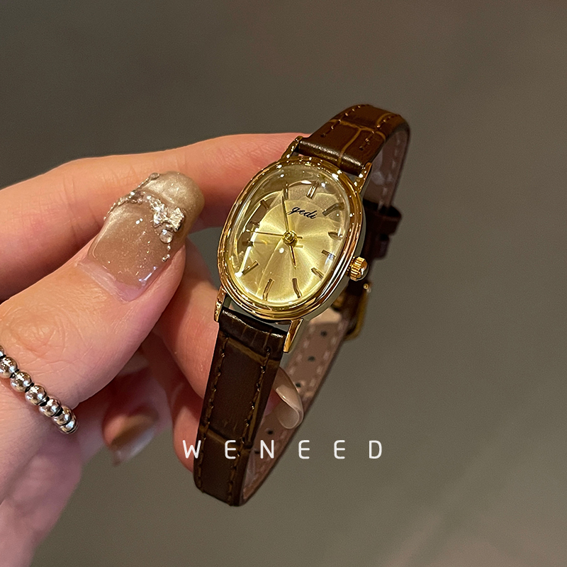 新款高级感气质小表盘皮带女表